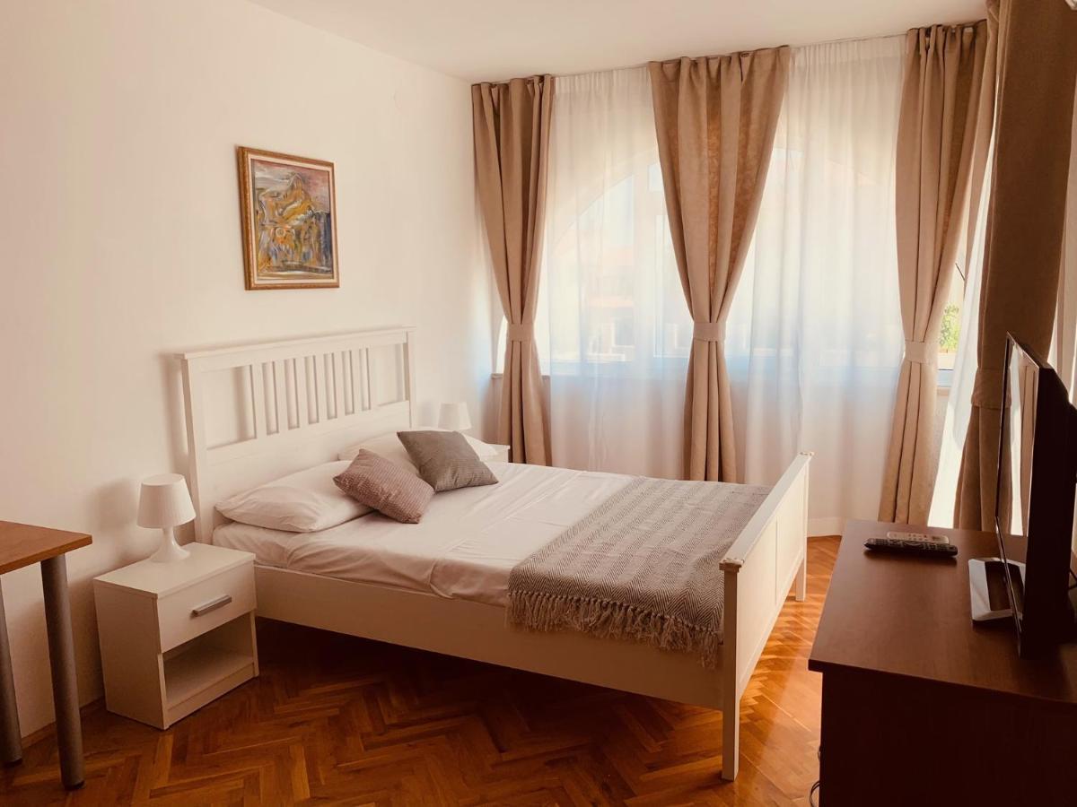 באניולה Linc Rooms & Apartments מראה חיצוני תמונה