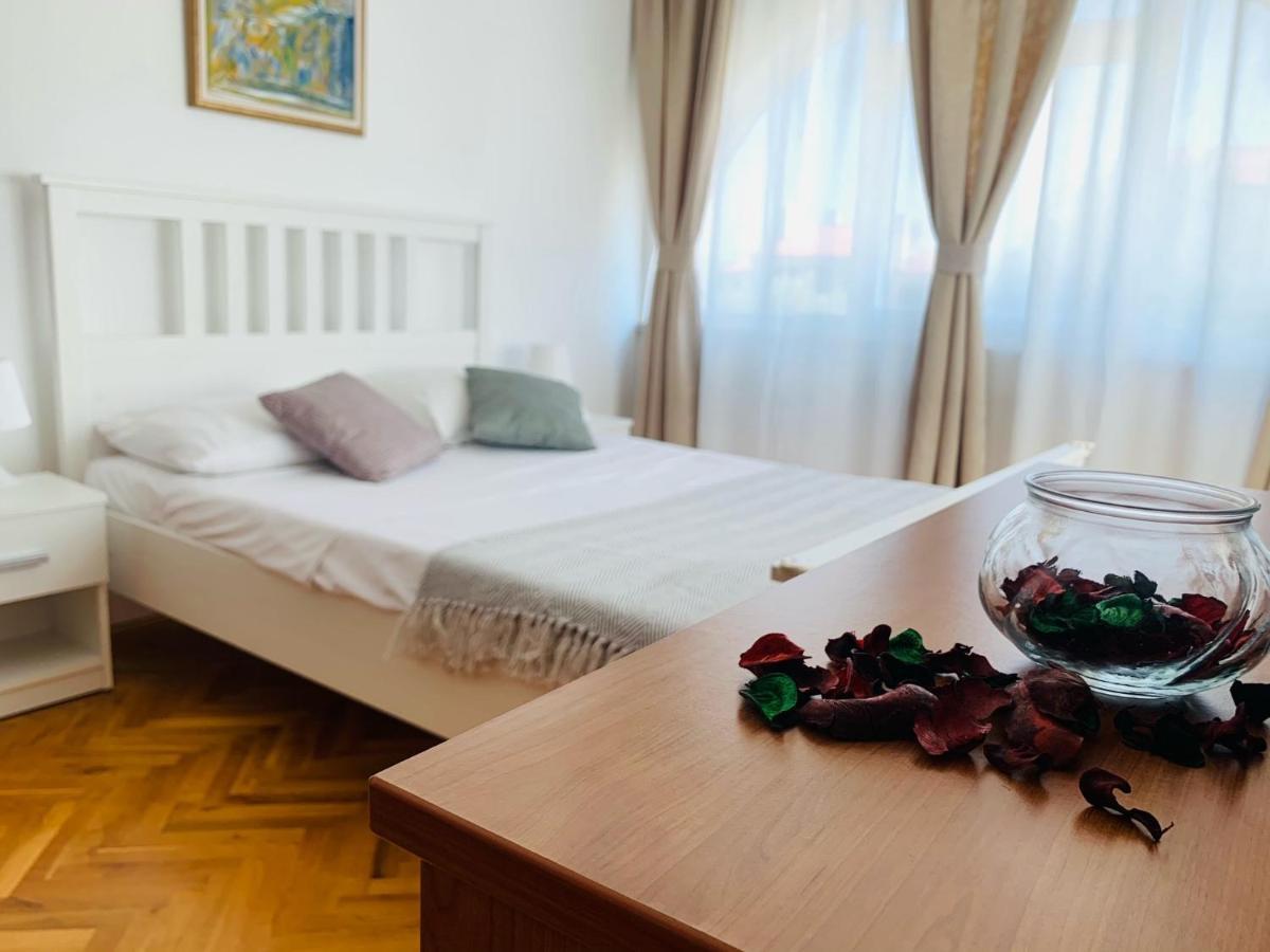 באניולה Linc Rooms & Apartments מראה חיצוני תמונה