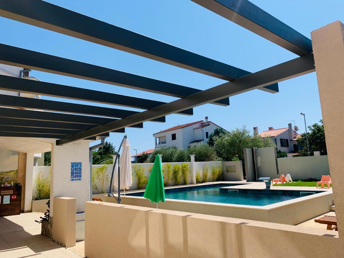 באניולה Linc Rooms & Apartments מראה חיצוני תמונה