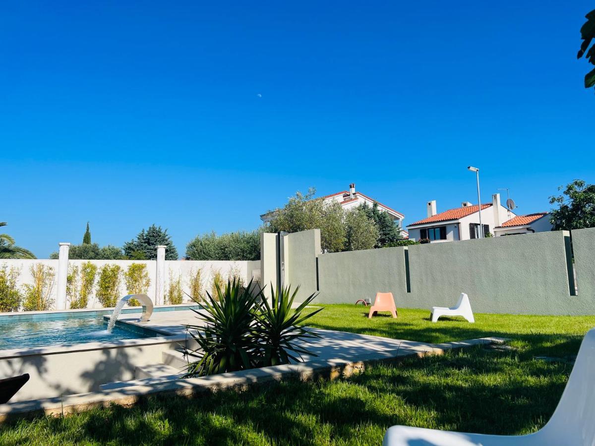 באניולה Linc Rooms & Apartments מראה חיצוני תמונה