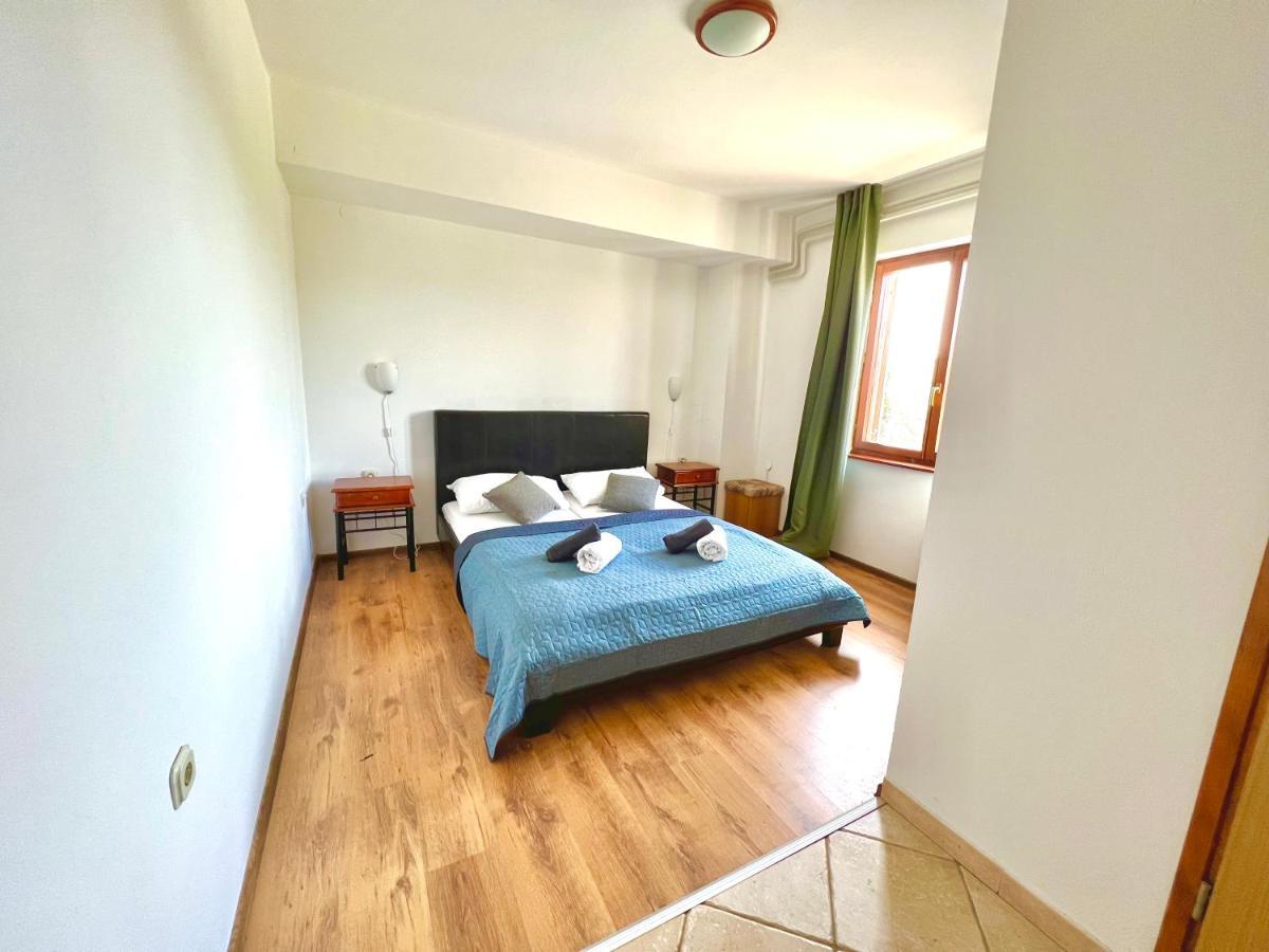 באניולה Linc Rooms & Apartments מראה חיצוני תמונה